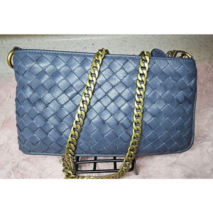 EUC - Bottega Veneta Blue Intrecciato Leather Double Zippered Purse